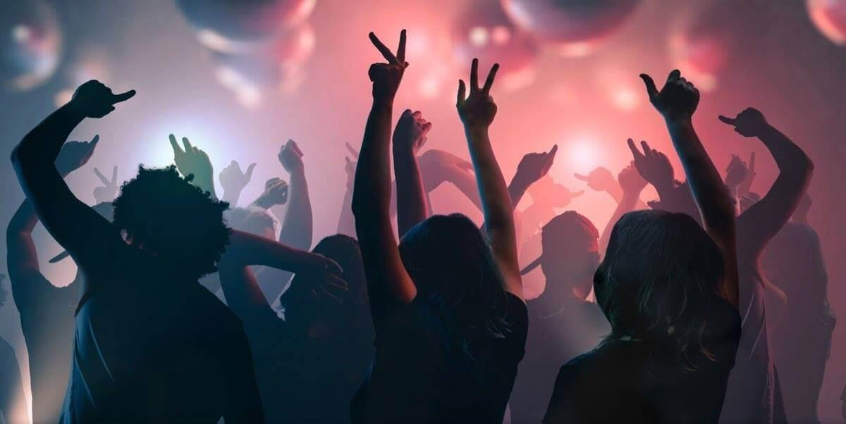 Luxury party transportation service - arrive in style for your celebration